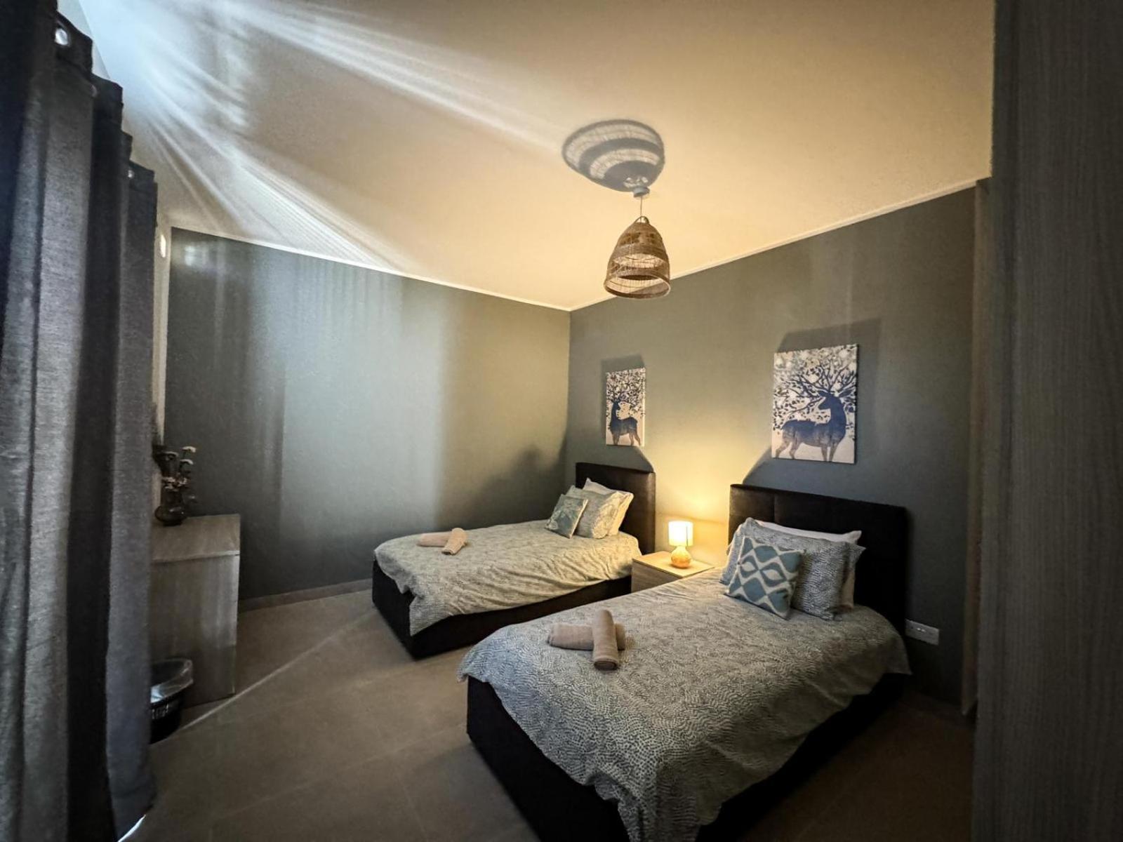Centrally Located, Well Equipped, Stylish Flat. St. Paul's Bay Exterior foto